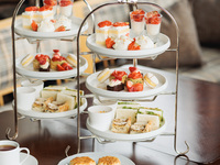 [CAFE | Weekdays] Strawberry Afternoon Tea [Available from April 23rd (Thu)]