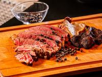 [Pre-order only menu] Grilled Mallard Duck