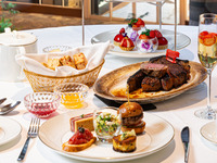 PREMIUM　AFTERNOON　TEA