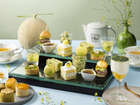Melon and matcha afternoon tea ★ Saturdays, Sundays, and public holidays (reservations required at 4:30 PM)