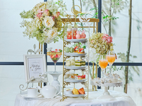 ＜平日＞『スペシャルデザート&スペシャルドリンク付き抹茶香るストロベリーアフタヌーンティー』 新緑の爽やかな装い～饗宴するひとときを～　マリアージュフレールもお替り自由