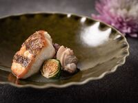 [Includes three types of drink pairings] A 10-course meal featuring carefully selected seasonal ingredients from Kyushu, including beef misuji, which change monthly.