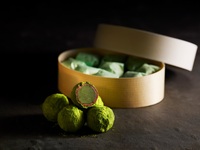Matcha Bonbon Chocolates M