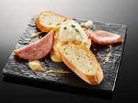 【2Nibbles＋1Drink】Nibblesメニューから2品+Drinkメニューから1杯（4/1～）