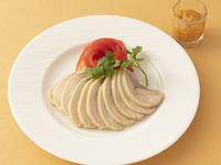 蒸し鶏の冷菜胡麻ソース