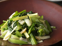青菜のガーリック炒め