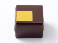【TAKEOUT-PIERRE HERMÉ PARIS-Individual Cake】 キャレマン ショコラ(1名様用)