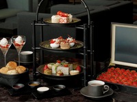 Strawberry Afternoon Tea 4/20-5/10