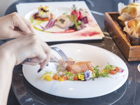 Weekdays only! Weekly Premium Lunch Course ☆