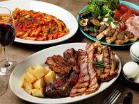 ４月スタート！【C-mo曜日限定5,500円　肉盛り大皿飲み放題コース　「CHIANTIキャンティ」】