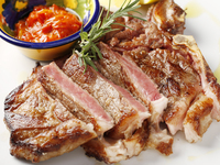 【Menú Chuletón】骨付き牛ステーキ「チュレトン」をメインにした全 7 皿