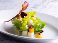 【GWセントラムセット】前菜＋スープ+選べるメイン+デザート全5品コース+ゴールデンスパークリングカクテル付き