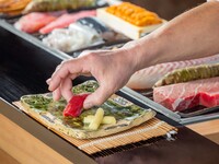 [Sushi Counter] Sushi Course <Shiranami>