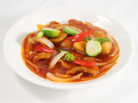 【休日オンライン予約限定】お勧めランチ　旬菜入り甘酢酢豚（4月）