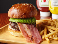 [Red Wagyu] Avocado Bacon Burger