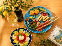 [¥2,500 Aperitivo Set with 2 Drinks] Enjoy elegant pintxos on the terrace.