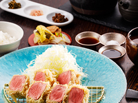 ディナー　本日の厳選豚フィレ肉低温カツレツ定食(150g）