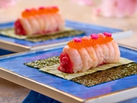 New [Ushimitsu Ebisu Main Store 9th Anniversary Course] We are offering new items such as "Wagyu Beef and Sweet Shrimp Yukhoe Dog," "Grilled Sukiyaki Sushi with Cheese," "Tartar Minced Meat Cutlet Sandwich," and "7 Selected Grilled Dishes."