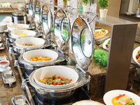 Lunch & Sweets Buffet (Weekends & Public Holidays) for ages 65 and over