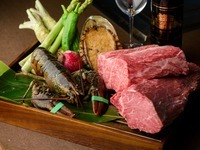 ＜鉄板焼さくら＞活オマール海老コース