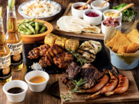 《4月平日限定》ロゼ・スパークリングワイン含む３時間飲み放題付！ボリューム満点◎牛鶏の肉盛り&手作りタコス体験もできる♪【メキシカンBBQプラン】