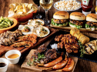 《4月平日限定》ロゼ・スパークリングワイン含む3時間飲み放題付！ビーフやホタテ・海老などのシーフード、さらにボリュームのあるハンバーガーも付いた贅沢BBQ♪【プレミアムBBQプラン】