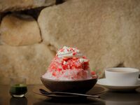Shaved Ice with Tea or Coffee