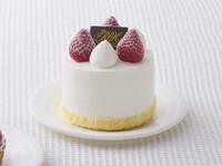 【テイクアウト】ホールケーキ：ショートケーキ 3号