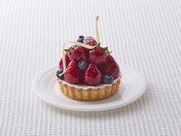 【テイクアウト】ホールケーキ：ストロベリータルト 3号