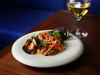 【DINNER｜THE SEASONAL COURSE】A 5-course dinner where you can choose your pasta, main course, and dessert.