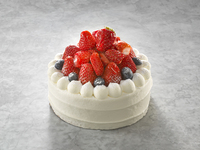 バースディケーキ（4号／約12㎝）4,300円