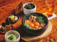 仅限午餐！石烤亲子丼
