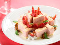 【小学生】🍓ストロベリーランチブッフェ🍓