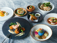 【需預付】【晚餐】★保證靠窗座位★ 時令套餐，包含鯛魚和麵條類菜餚 + 贈送起泡酒 8800