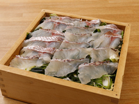 【1ドリンクサービス】真鯛の蒸籠蒸しと豪華前菜のカジュアル魚蒸籠コース【お食事がメイン】