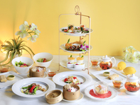 ランチ限定　Summerハイティー　選べる乾杯ドリンク付き