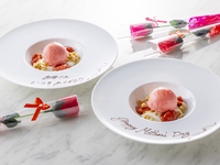 【母の日プラン】シャンパンフリーフロー付きランチAコース+メッセージプレート付きデザート+ソープフラワー