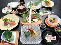 《7月18日～31日来店限定／部屋代50％OFF特典》季節会席コース35