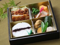 初夏のいざ鎌倉弁当/B チキンステーキ　オレンジソース