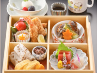 お子様弁当￥4,070