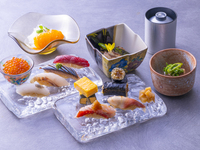9th Anniversary Sale [Weekdays/Sushi Lunch/17% OFF Online] Yuunagi Course