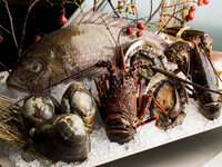 Special Dinner: "Ise Lobster and Japanese Black Wagyu Sirloin Steak" *Reservations required 3 days in advance