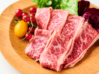 炭焼牛カルビ（80g)