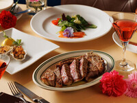 5/7～5/31【LUNCH/DINNER】＜母の日NYサーロインステーキコース＞母の日オリジナル前菜盛り合わせ、オイスターカジノ、NYサーロインステーキなど全6皿