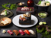 【旬の食材を愉しむ 江戸前鮨 極みコース】『江戸前鮨と鮑の牡蠣醤油バター焼き』＆『小豆島オリーブ素麺と産直やさい天ぷら』5800円(税抜)