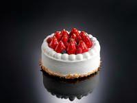 いちごと生クリームのデコレーションケーキ(5号サイズ／15cm)