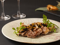 【凛～rin～】岩中豚や炙り〆鯖棒寿司など全８品＋スパークリングワイン含む3時間飲み放題