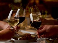 [DINNER] A sharing-style course where you can enjoy nature and wine.