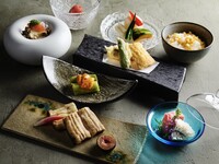 【ディナー：蓮】夏の食材を楽しむ会席料理全8品＋ワンドリンク