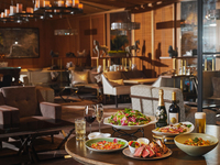 [Private Party] All-you-can-drink including sparkling wine, luxurious grilled meat & buffet plan + 2 hours of free-flowing drinks